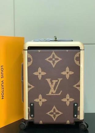 Чемодан lv3 фото