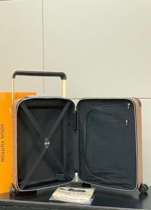 Чемодан lv8 фото