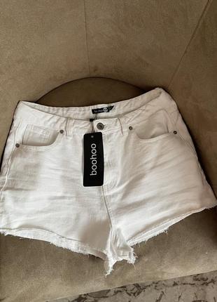 Джинсовые шорты м-л,фирма “boohoo” 12(40)