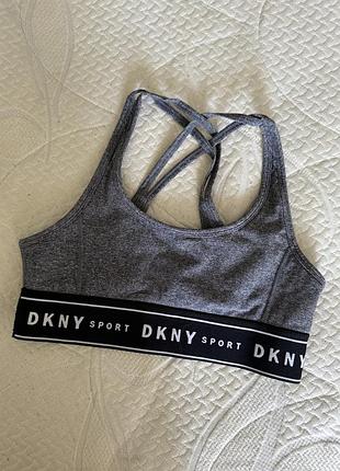 Спортивний топ