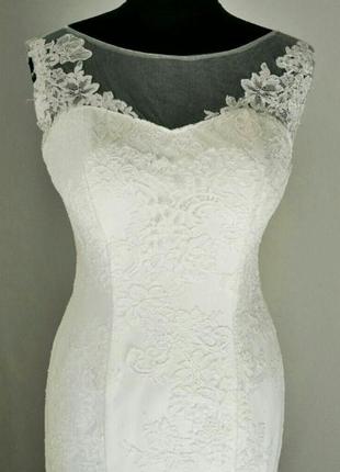 Свадебное платье с фатой6 фото