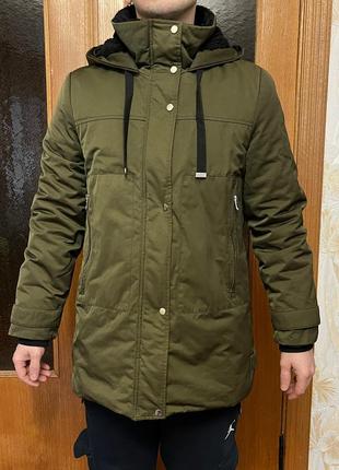 Женская куртка zara m