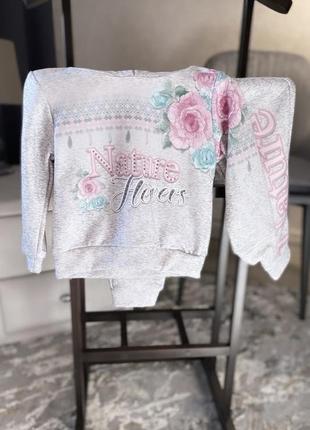 Костюм для дівчинки