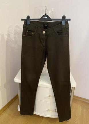 Джинсы для девушки