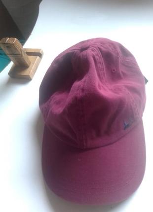 Кепка бордо: 
100 котон