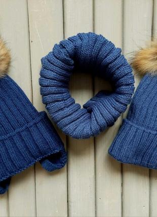 Комплект синий с натуральным помпоном шапка с завязками зимний3 фото