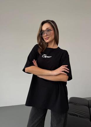 Футболка оверсайз со стильным накатом на спине