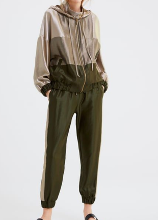 Zara костюм хакі з лампасами/сучасний