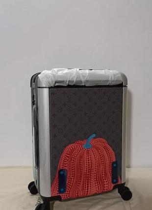 Чемодан lv2 фото