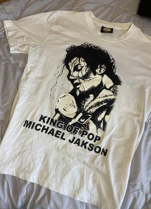 Футболка с mikel jacson