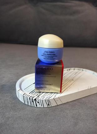 Подтягивающий и укрепляющий крем shiseido vital perfection uplifting & firming cream 15ml