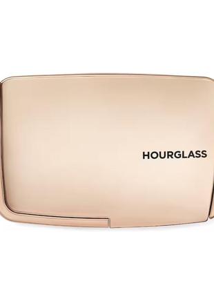 Пудра hourglass vanish airbrush pressed translucent