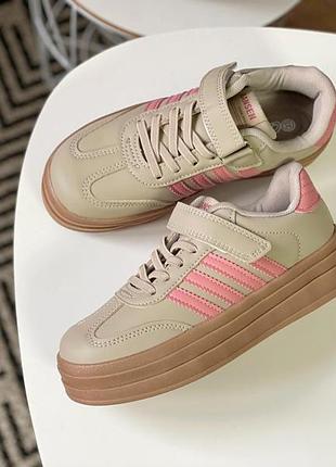 Кроссовки для девочки 2