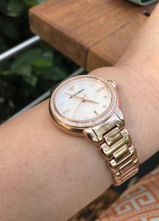 Часы женские emporio armani
