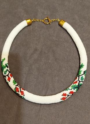 Колье из бисера ручной работы