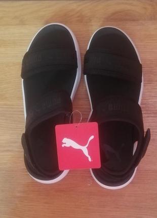 Нрвые босоножки/сандали puma
