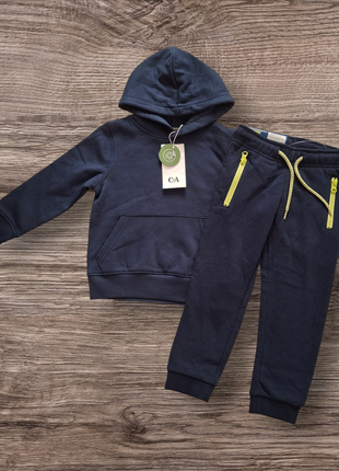 Спортивний костюм