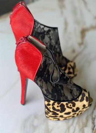 Босоножки лабутен