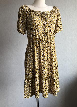 Желтое платье-трапеция by very