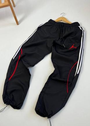 Штани від jordan