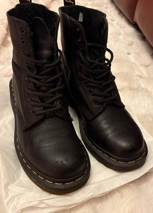 Черевики dr. martens