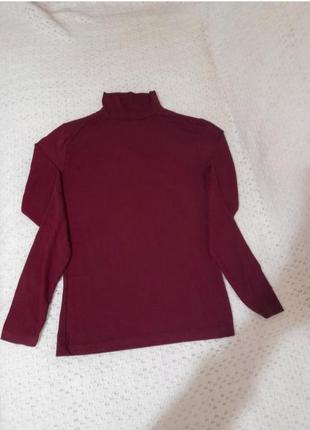 Водолазка цвета бордо фиолет
