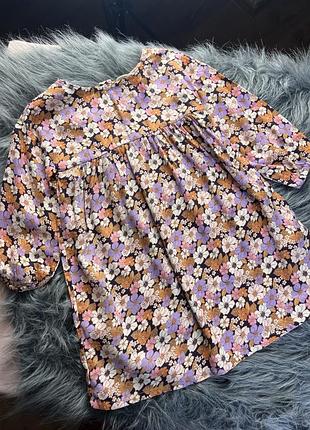 Платье в цветы