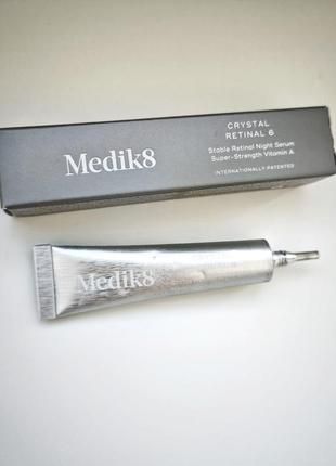 Сироватка з ретиналем medik8 crystal retinal 6