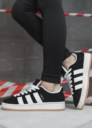 Женские кроссовки из натуральной замши