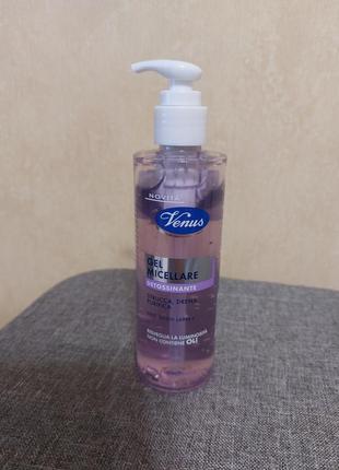 Мицеллярный гель для снятия макияжа venus detoxing micellar gel, 200 мл
срок до 09.2026