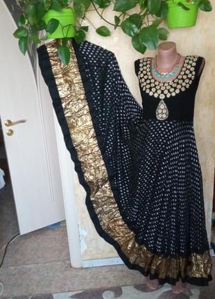 Плаття з парчком і вишивкою/довжене плаття