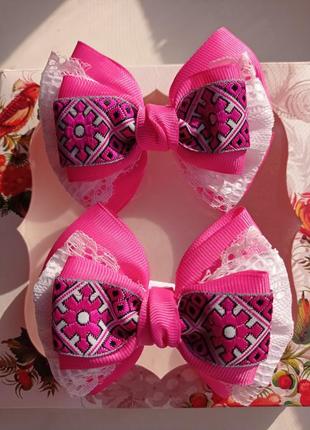 Бантики під вишиванку.