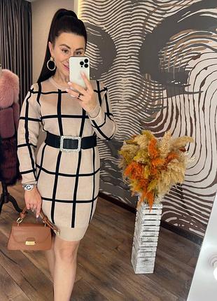 Беж/молочное прямое трикотажное платье. короткое платье-джемпер 42-482 фото