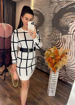 Беж/молочное прямое трикотажное платье. короткое платье-джемпер 42-487 фото