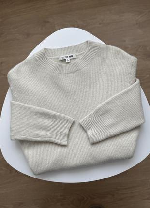 Шерстяний вовняний светр uniqlo m