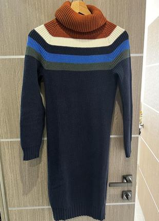 Вʼязана сукня