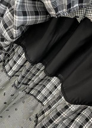 Длинная юбка макси с воланами рюшами клетка горох черно-белая6 фото