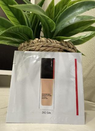 Тональний крем shiseido