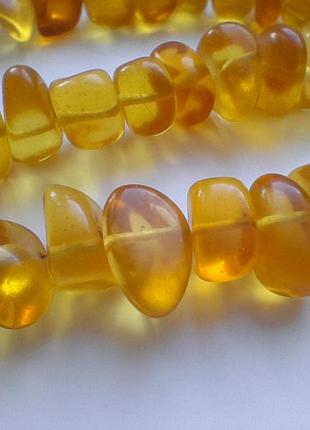Буси янтарные из ссср длина 60 см