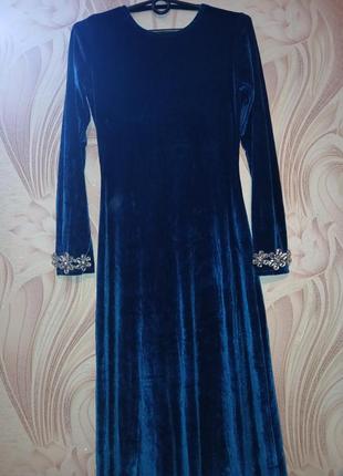 Шикарное нарядное платье