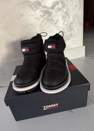 Уги tommy hilfiger черевики