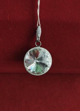 Серебряная подвеска с хрусталем swarovski.