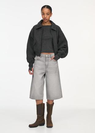 Довгі джинсові шорти оверсайз pullpull&bear сірого кольору