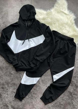 Спортивный костюм nike