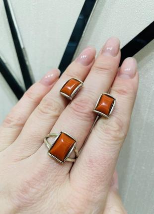 Серебряный набор с кораллом 925 проба