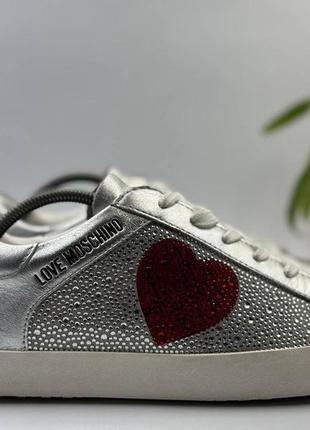 Кроссовки женские love moschino
