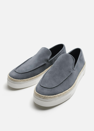Шкіряні лофери zara