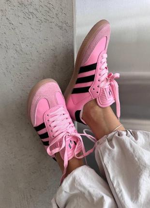 Кроссовки adidas