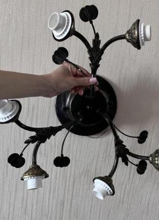 Люстра потолочный светильник б/у люстра 6 ламп ціна 500грн