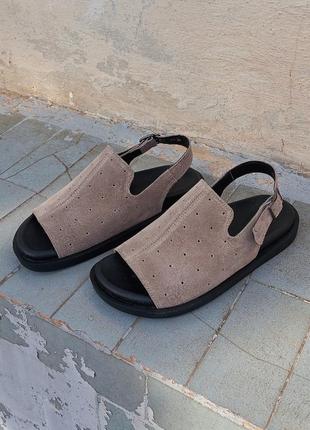 Клоги з перфорацією замшеві тауп анатомічні жіночі